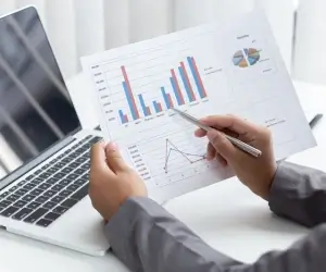 meilleurs conseils bourse et conseils en investissements pour trouver des actions à fort potentiel et des actions sous évaluées à acheter